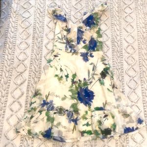 DKNY- V-Neck Dress